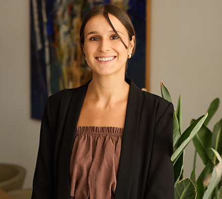 Clara Franco associate